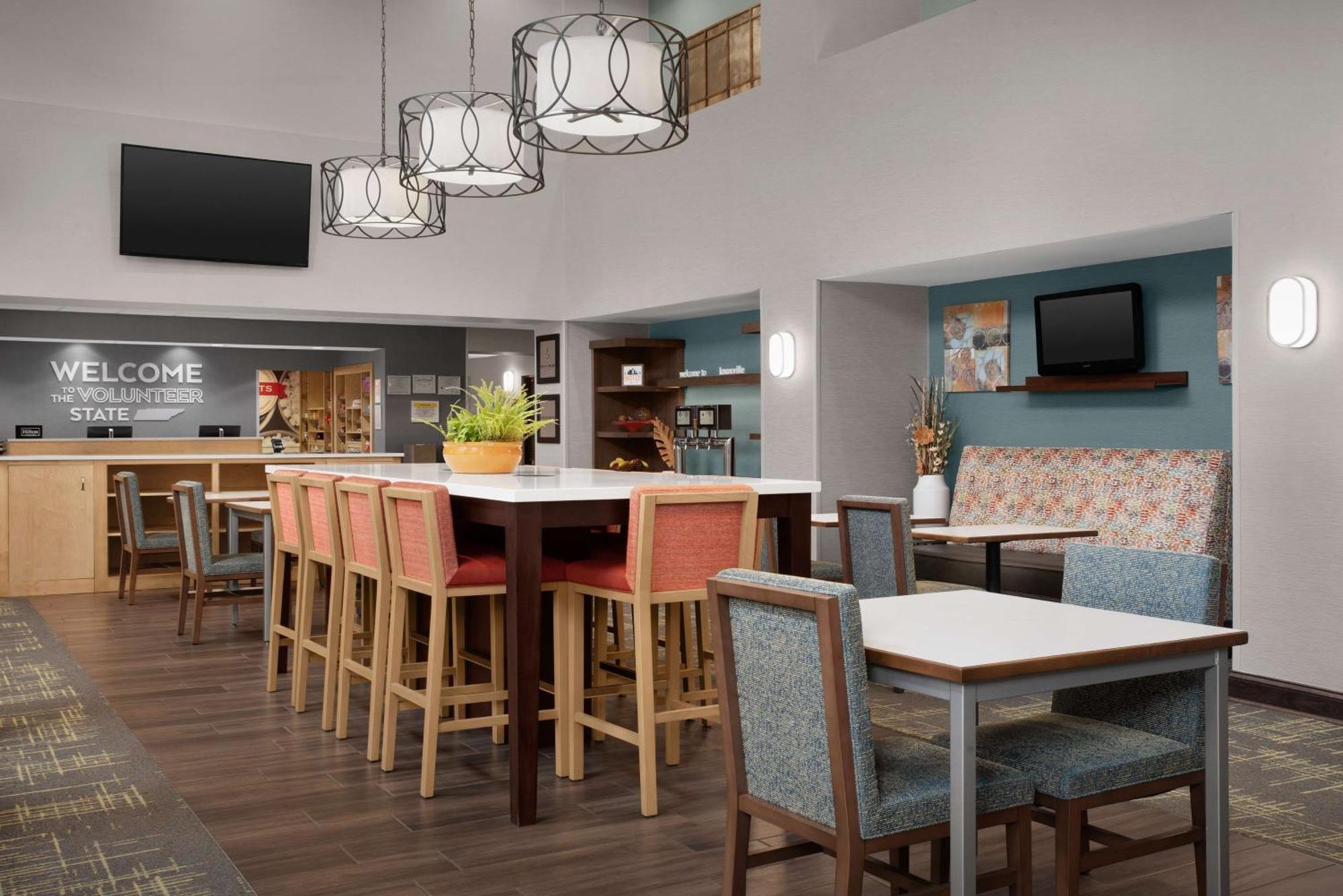 Hampton Inn & Suites-Knoxville/North I-75 Eksteriør billede