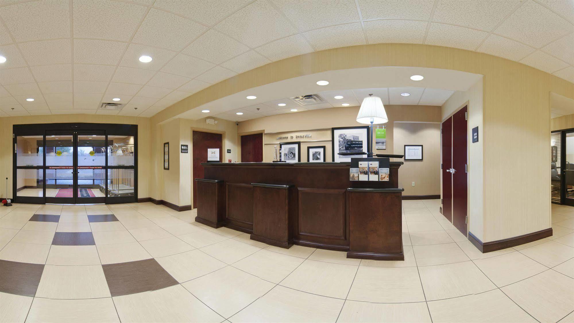 Hampton Inn & Suites-Knoxville/North I-75 Eksteriør billede